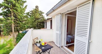 Holiday House Dora