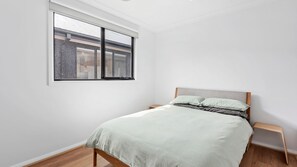 5 bedrooms, iron/ironing board, travel cot, WiFi