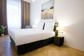 3 bedrooms, iron/ironing board, travel crib, WiFi