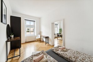 2 bedrooms, desk, free WiFi