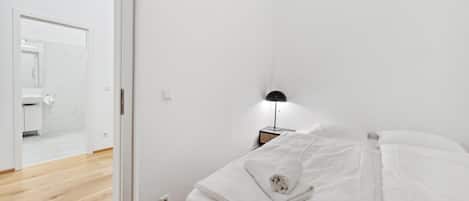 2 Schlafzimmer, Schreibtisch, kostenloses WLAN, Bettwäsche