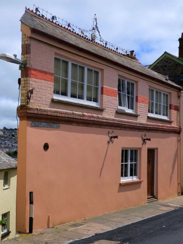 Exterior - Miller House Bideford (Bideford)