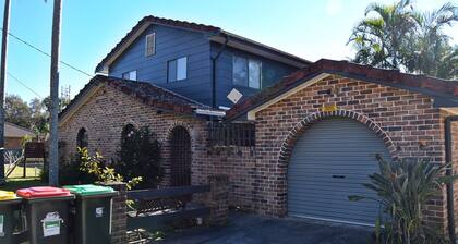 Arcos - Amazing 3 bedroom townhouse all linen supplied