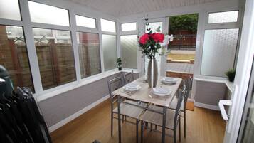 Room | Terrace/patio