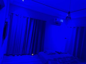 2 bedrooms, in-room safe, free WiFi - Genk Farmhouse
Cozy mountain hideaway (Abenta - Adawso)