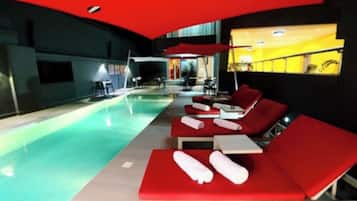 6 piscines extérieures