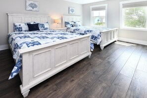 5 soverom, strykejern/-brett og internettilgang