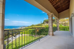 Property grounds - Nice villa completely renovated (Gassin)