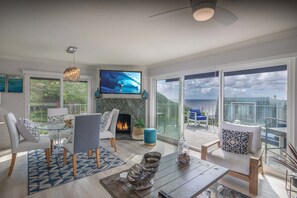 Smart TV, books - Dana Point-Panoramic Views-Near Beaches , Harbor and Water Sports (Dana Point)