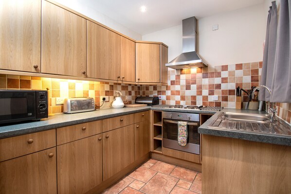 Fridge, microwave, oven, toaster