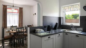 Fridge, microwave, oven, toaster