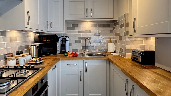 Fridge, microwave, oven, dishwasher