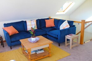 Smart TV - Amazing views in luxury cottage (Cheltenham)