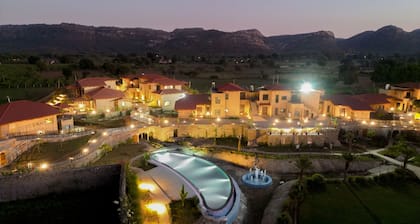 Aamaghati Wildlife Resort