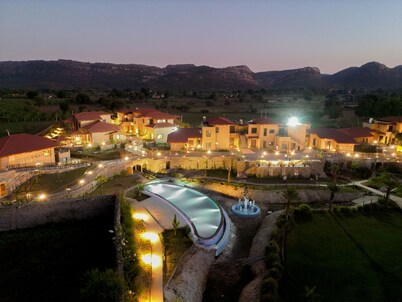 Aamaghati Wildlife Resort