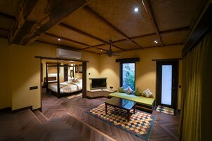 套房, 1 张特大床 (Legacy) | 起居区 | 42-英寸LED 电视 （配备数码频道）、电视