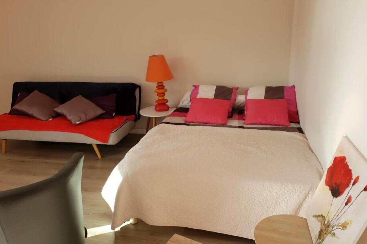 Habitación Confort | Wifi gratis y ropa de cama
