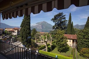 Interior detail - Hotel Beretta (Perledo)