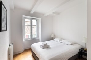 3 bedrooms, iron/ironing board, free WiFi, bed sheets - Le Phare de la Fenêtre (Cancale)