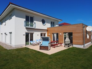 Terrace/patio - 4 bedroom private vacation home in hohen wieschendorf (Hohen Wieschendorf)