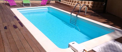 屋外プール、温水プール