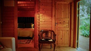 1 slaapkamer, een bureau, gratis wifi, beddengoed