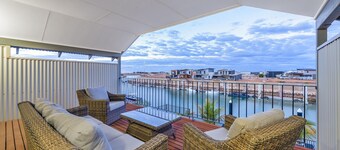 26 Gnulli Court - Four Bedroom Marina House with Pool*