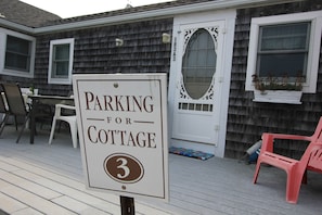Outdoor dining - 183 #3 N. Shore Blvd - Charming condo, 2 BR, private path to East Sandwich beach (Sandwich)
