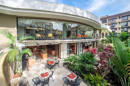 Restaurant. Holiday Inn San Jose La Sabana by IHG