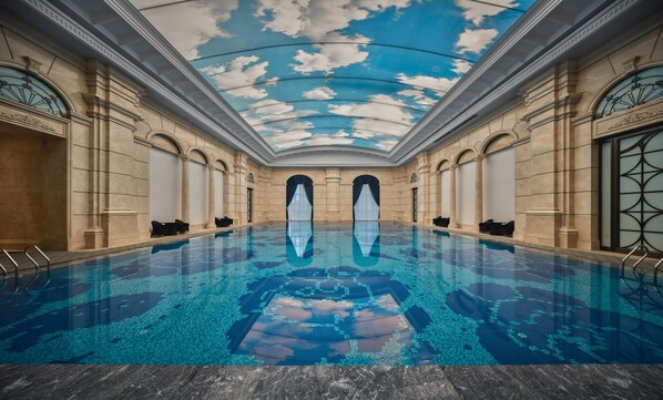 Indoor pool - Crowne Plaza Dongying by IHG (Dongying)