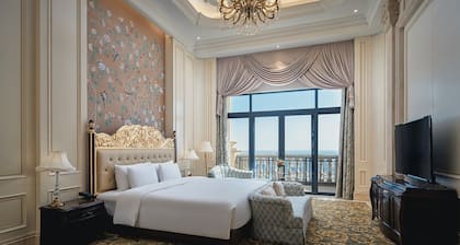 Crowne Plaza Dongying by IHG