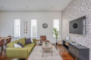 スマートテレビ、ストリーミングサービス