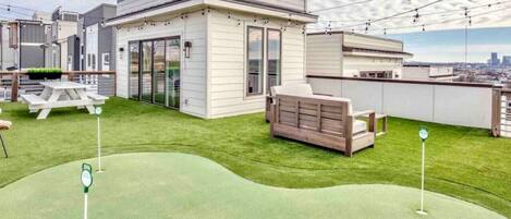 المنطقة المحيطة بالمنشأة