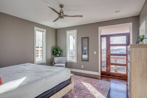 3 soveværelser, skrivebord, strygejern/strygebræt, gratis Wi-Fi