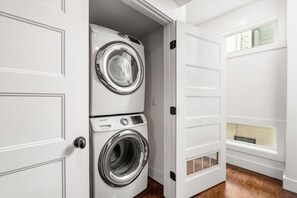 Interior - Downtown Views w/ Golf, Grill, & Firepit! 8 to DT! (Nashville)