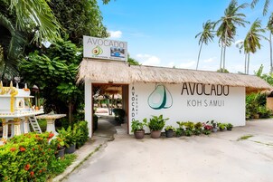 Fachada de la propiedad