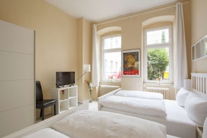 1 bedroom, iron/ironing board, WiFi, bed sheets