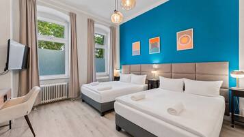 2 habitaciones, tabla de planchar con plancha, wifi y ropa de cama