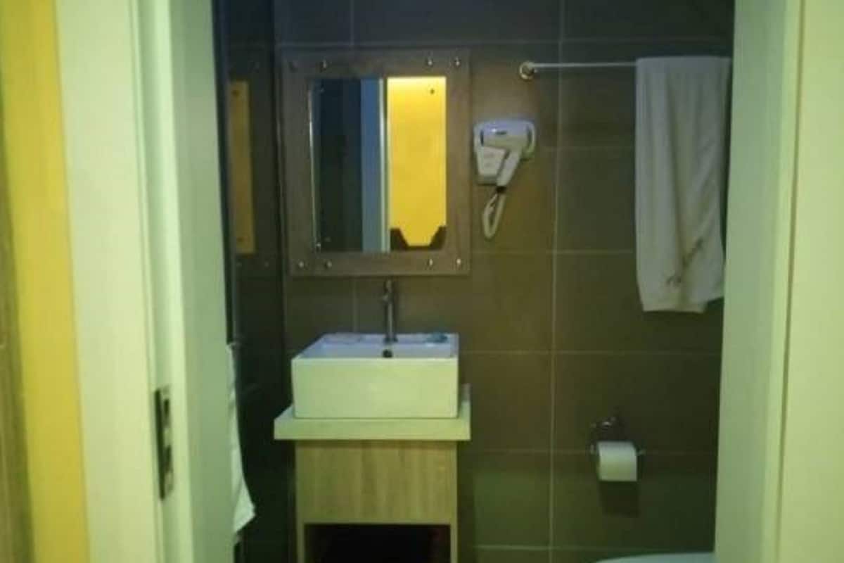 Suite | Bathroom