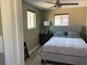 2 室のベッドルーム、WiFi