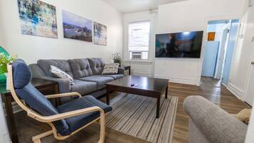 Televisión, oficina