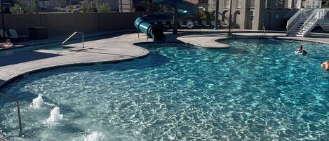 Alberca al aire libre