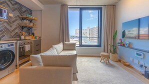 Unclassified image, 2 of 31, button - Central and Modern 1 Bedroom Apartment in Sea Point (Cape Town)