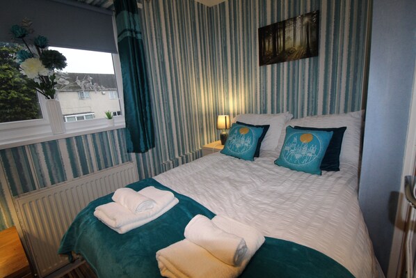 5 kamar tidur dan Wi-Fi gratis