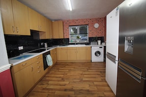 Oven - Aspley House (Sutton-in-Ashfield)