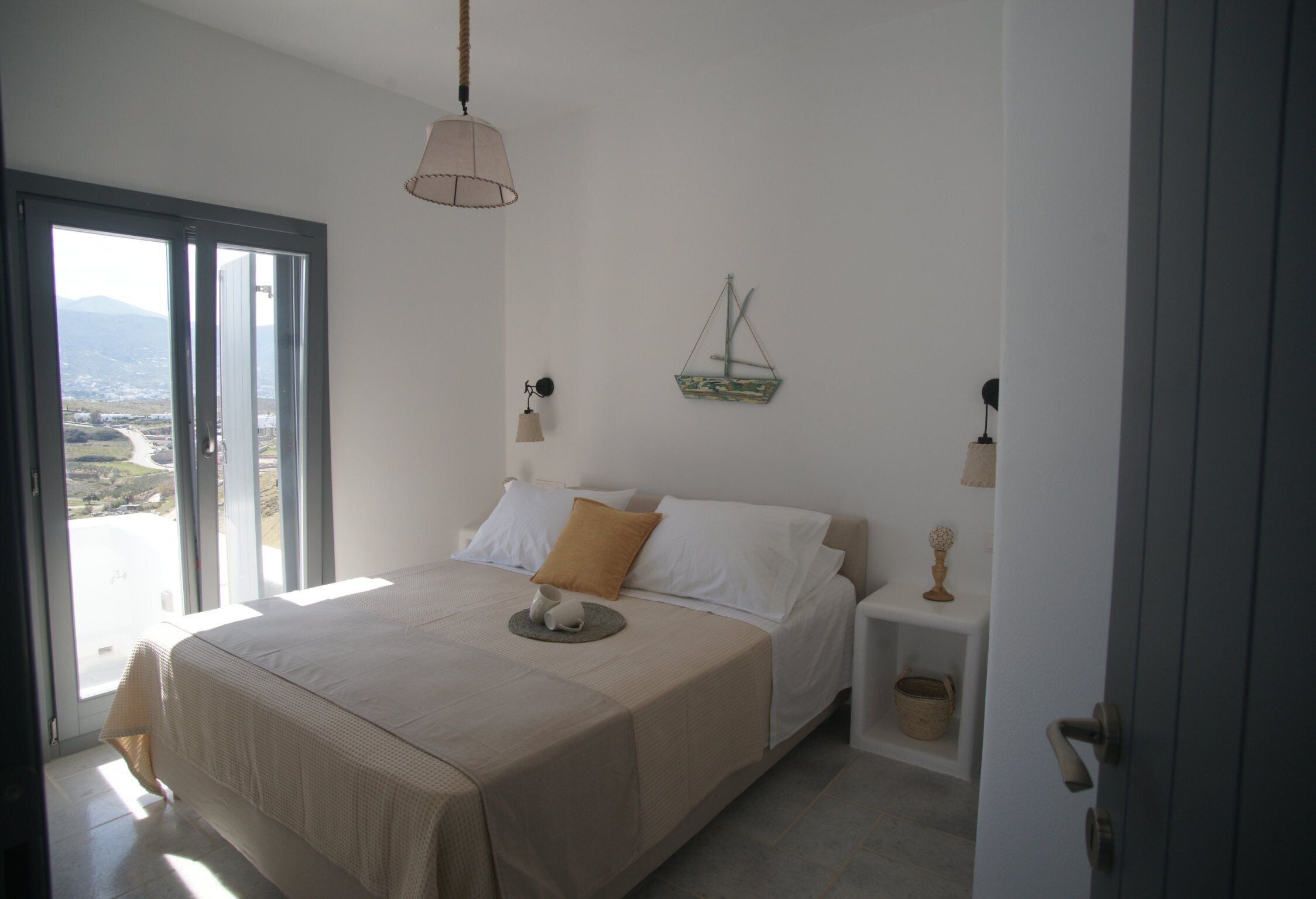 3 soverom, strykejern/-brett, wi-fi (inkludert) og sengetøy