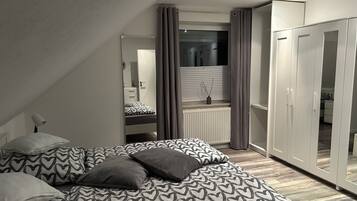 2 Schlafzimmer, Bügeleisen/Bügelbrett, Reisekinderbett, WLAN