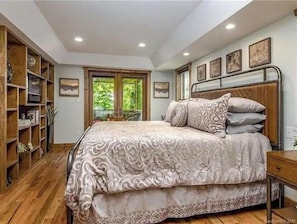2 habitaciones, tabla de planchar con plancha y wifi gratis