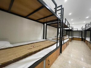 10 habitaciones y ropa de cama 