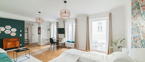 Apartment, Balcony (4) | 1 bedroom, premium bedding, individually decorated